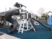 kids playground equipment 